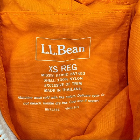 L.L. Bean classic Anorak windbreaker jacket orange Sz XS regular 100% nylon - Picture 2 of 4